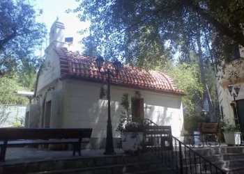 Άγιος Φανούριος: Μια όαση γαλήνης, το εκκλησάκι των θαυμάτων