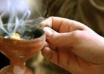 Ευλόγησον! Αυτήν την Προσευχή πρέπει να λέμε όταν θυμιάζουμε στο σπίτι!