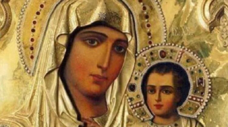 Θαύμα: Της έλεγα συνέχεια: “Χαίρε Κεχαριτωμένη Μαρία !!” και Εκείνη χαμογελαστή μου απαντούσε “ Ο Κύριος μετά σου !”