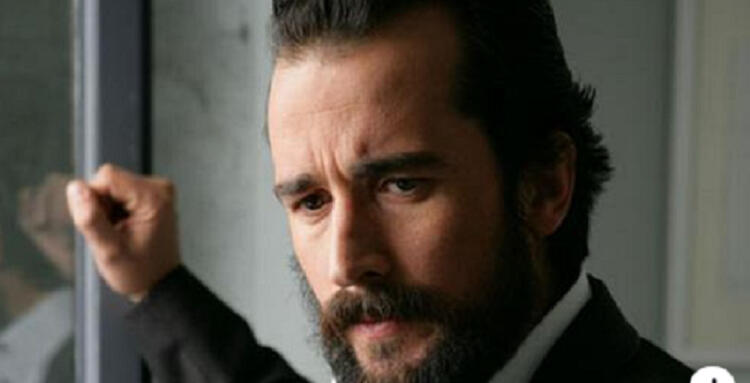 Τάσος Νούσιας: Διαβάζω τους βίους των Αγίων, ο βίος του Αγίου Ανδρέα του δια Χριστόν Σαλού, με έχει συγκλονίσει