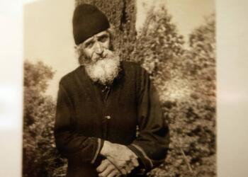 Ο Άγιος Παΐσιος εξηγεί τι αισθάνεται ο άνθρωπος όταν πεθαίνει