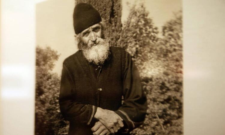 Ο Άγιος Παΐσιος εξηγεί τι αισθάνεται ο άνθρωπος όταν πεθαίνει