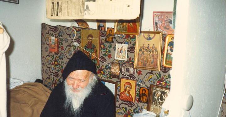 Άγιος Πορφύριος: Το μυστικό για να σου φύγει η στενοχώρια