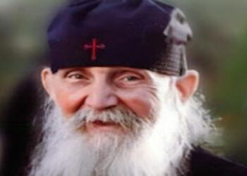 Μ’ Αυτές Τις Δύο Προσευχούλες, Σωζόμαστε Όλοι Οι Χριστιανοί