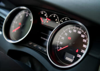 Έτσι θα καταλάβετε τα πραγματικά χιλιόμετρα ενός αυτοκινήτου που πωλείται!