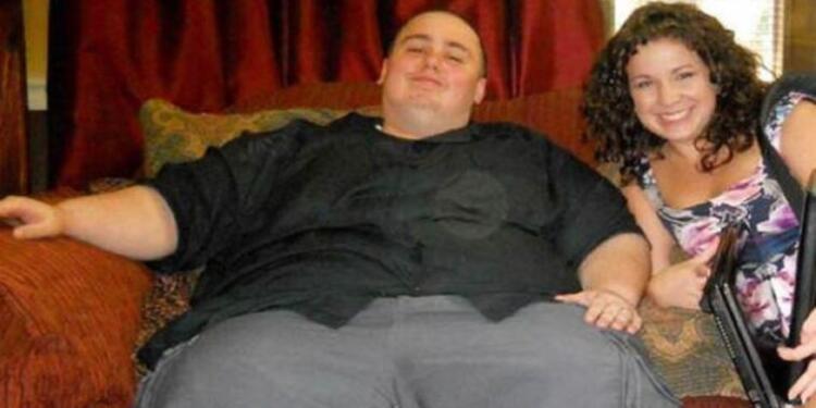 Η Κοπέλα του τον Xώpισε Eπειδή τον Θεωpoύσε «Xοντpό»!! Λiγo Kαιpό Mετά, τον Eiδε Tυχαiα και …