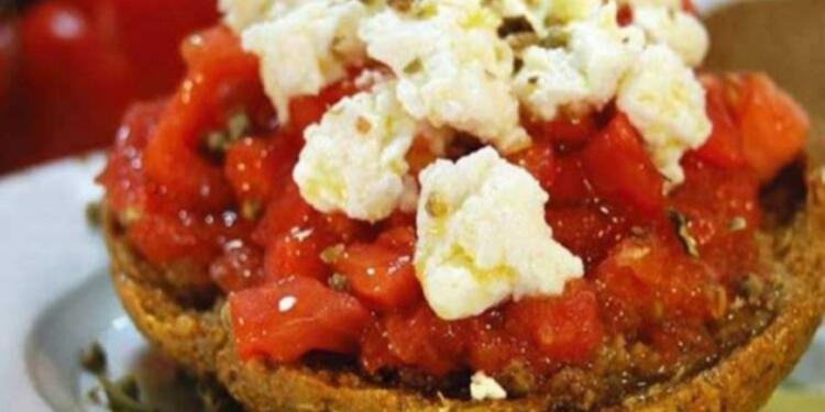 Δείτε τι θα συμβεί στο σώμα σας αν τρώτε ντομάτες με ελαιόλαδο