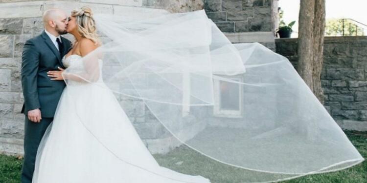 Κάποιος φώναξε την ώρα της τελετής – Τότε η νυφη κατέβασε το νυφικό της μπροστά σε όλους και…