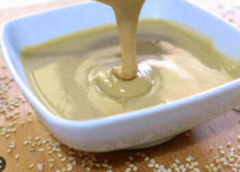 Ταχίνι : Δείτε τι δώρο κάνετε στον εαυτό σας με μία μόλις κουταλιά