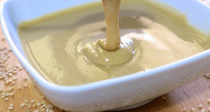 Ταχίνι : Δείτε τι δώρο κάνετε στον εαυτό σας με μία μόλις κουταλιά