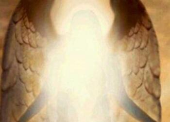 «Πρόσεξε μην διώξεις από κοντά σου τον άγγελο σου»