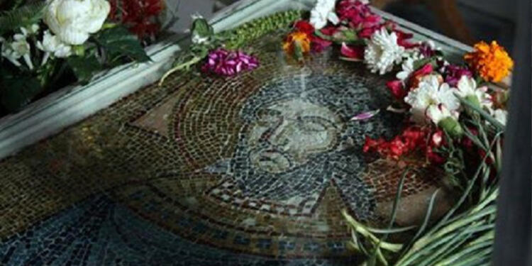 Λέγομαι Μαρία ,είμαι 50 χρονών και μεσίτρια στο επάγγελμα. Θέλω να σας διηγηθώ μια προσωπική μου εμπειρία,για μένα ενα θαύμα που βίωσα