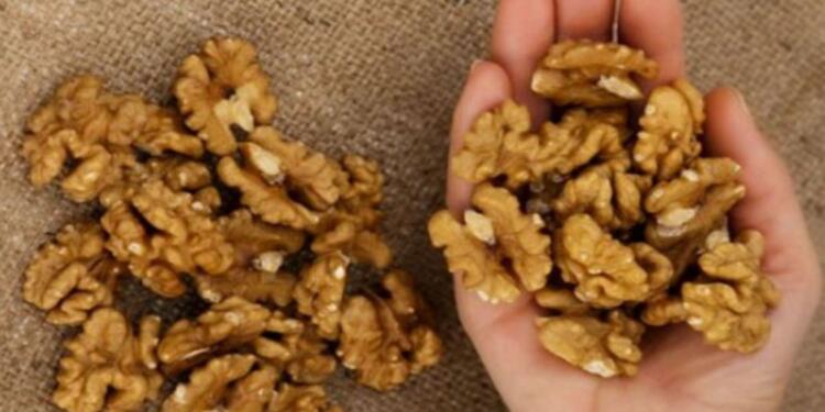 Φάτε 5 καρύδια και περιμένετε για 4 ώρες – Το αποτέλεσμα θα σας αφήσει «άφωνους»