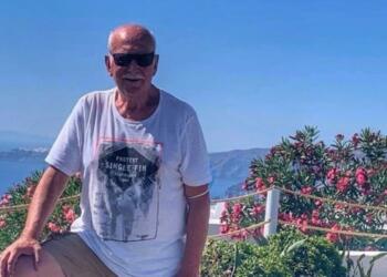 Αυτό είναι το γιγάντιο σπίτι του Γιώργου Παπαδάκη: Ένα ανάκτορο με επιβλητικό σαλόνι