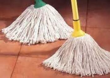 Απίστευτη πατέντα: Πώς θα αρωματίσεις το σπίτι σου με ένα απλό σφουγγάρισμα;