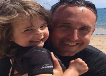 «Είπε 4 Λέξεις, Μελάνιασε και Έπεσε στα Χέρια μου»