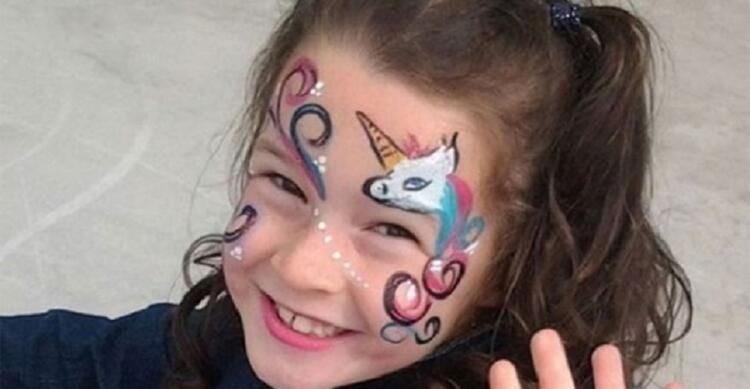 ΠΡΟΣΟΧΗ! Αυτό το κορίτσι πέθανε από κάτι που δίνουμε όλοι οι γονείς στα παιδιά μας!