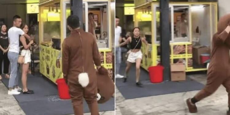 Tαξίδεψε για να της κάνει έκπληξη και την βρήκε αγκαλιά με τον εραστή της. Το χειρότερο απ’όλα; Ήταν ντυμένος αρκούδος!