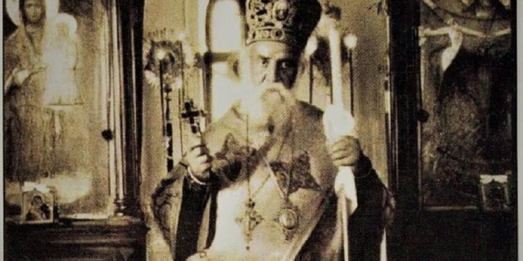 Είδε τον Άγιο Νεκτάριο να κρατά το μπαστούνι και να της λέει: “Tο σκέφθηκες καλά αυτό το οποίο θέλεις να κάνεις;