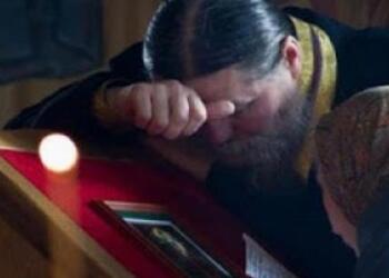 Ξέρεις γιατί σε κάνει να ντρέπεσαι η εξομολόγηση;