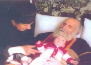 «Ό,τι πίνετε η τρώτε να το κάνετε πρώτα «στριφτό». Ἔτσι δέν θά έχετε πρόβλημα»