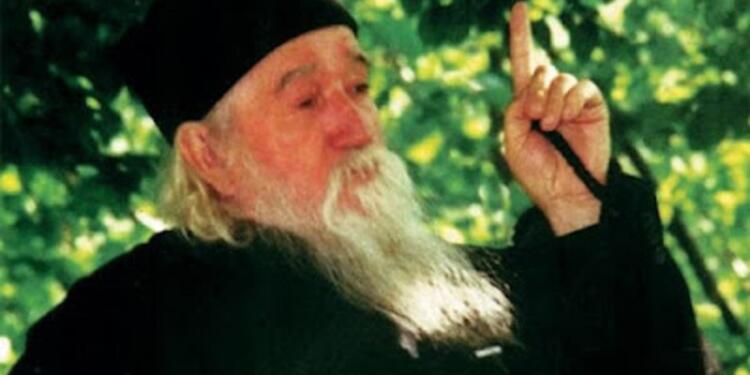 «Μάθετε να νηστεύετε θα έλθει καιρός, που θα τρώτε μια πατάτα την εβδομάδα»