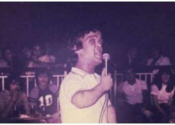 «Συχώρα μας, φίλε Τάκη»: Ο ξεχασμένος γίγαντας της ζωής που έφυγε ζητώντας μια τελευταία χάρη.