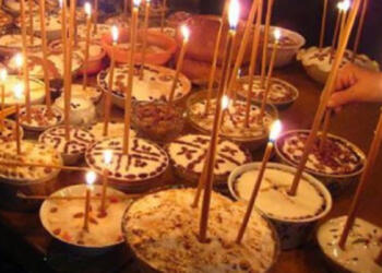 Το μνημόσυνο στην Ναυπακτία που έγινε κηδεία με 17 νεκρούς: Τα κόλλυβα αντί για ζάχαρη είχαν παραθείο