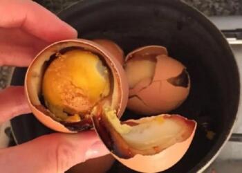 Η γυναίκα μου είναι άχρηστη! Δεν ξέρει να βράζει ούτε αυγό! Τι να κάνω;