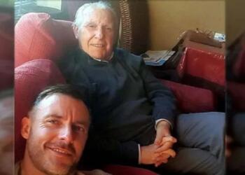 Ο Μπαμπάς του είχε Αλτσχάιμερ και δεν Αναγνώριζε ούτε την Οικογένεια του. Μια Απίστευτη Ιδέα του Γιου όμως, άλλαξε τα Πάντα!