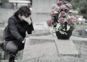 Ο άντρας που θα παντρευόμουν πέθανε. Πέρασαν 19 χρόνια, παντρεύτηκα άλλον, αλλά ακόμα πονάω