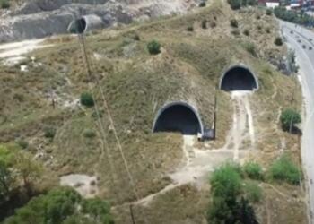 Σήραγγες Σκαραμαγκά: Το έργο 22 εκατ. που δεν έγινε ποτέ λόγω ενός σπιτιού μίας ηλικιωμένης
