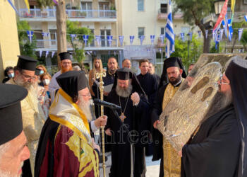 Η Θαυματουργή εικόνα της Παναγίας της Κορυφινής: Η παράδοση λέει ότι βγήκε μέσα από τη θάλασσα ύστερα από ένα μεγάλο σεισμό