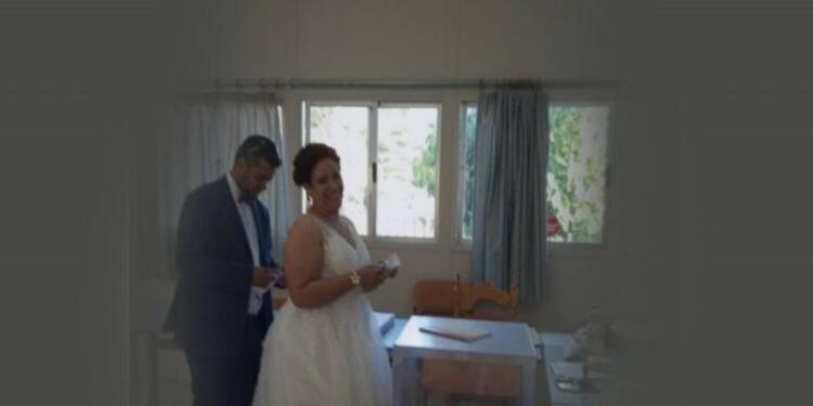 Είχαν ντυθεί και ήταν έτοιμοι για το γάμο τους – 2 ώρες πριν όμως γαμπρός και νύφη έκαναν το αδιανόητο