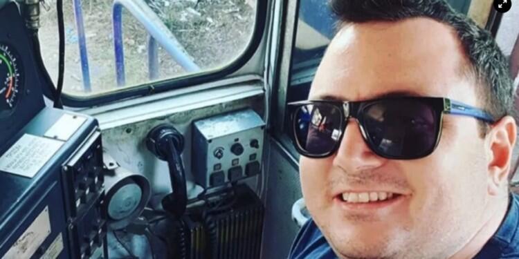 Σύγκρουση τρένων στη Λάρισα: Θρήνος για τον 35χρονο μηχανοδηγό που σκοτώθηκε στα Τέμπη