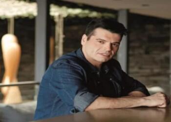 Οι εξετάσεις «μίλησαν»: Μαθεύτηκαν τα αποτελέσματα από τη σύντροφο του Γιώργου Δασκαλάκη για τη μάχη του με τον καρκίνο