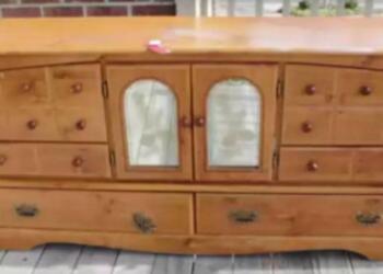 Δείτε πώς αυτό το παλιό έπιπλο μετατράπηκε σε ένα φανταστικό μοντέρνο έπιπλο τηλεόρασης!