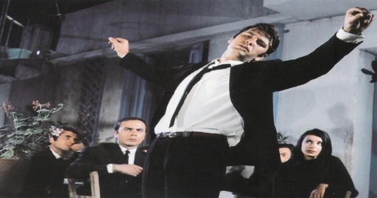 Η Διπλή τραγωδία που στοίχειωσε τη ζωή του Νίκου Κούρκουλου