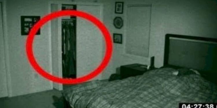 32χρονος έβαλε κρυφή κάμερα στο δωμάτιο της κοπέλας του – Αυτό που κατέγραψε τον έκανε να παγώσει (Video)