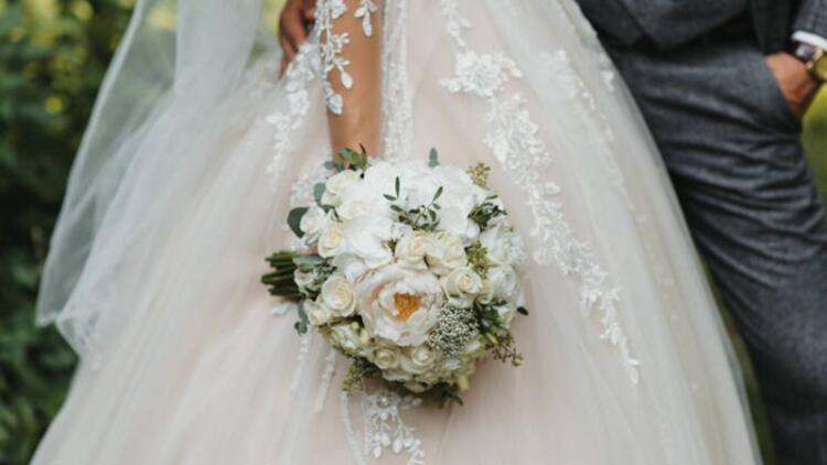 Παντρεύτηκαν και ζούσαν ένα όνειρο – Τρεις μήνες μετά η 24χρονη νύφη ανακάλυψε κάτι σοκαριστικό για τον 68χρονο γαμπρό