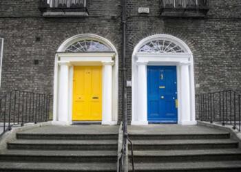 Η ιστορία εκδίκησης των γειτόνων που τελικά έγινε για το τίποτα και κράτησε σχεδόν 30 χρόνια