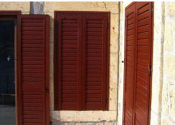 Το ΚΟΛΠΟ για να καθαρίσετε τα παντζούρια σας εύκολα μέσα σε πέντε λεπτά!