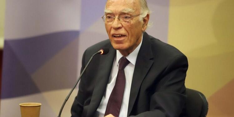 Βασίλης Λεβέντης: «Με φλερτάρουν οι γυναίκες, αλλά δεν είμαι σαν τον Γεωργούλη»