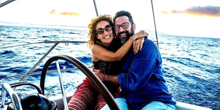 Με 474.000 ευρώ το χρόνο θα είστε απόλυτα ευτυχισμένοι σύμφωνα με νέα έρευνα