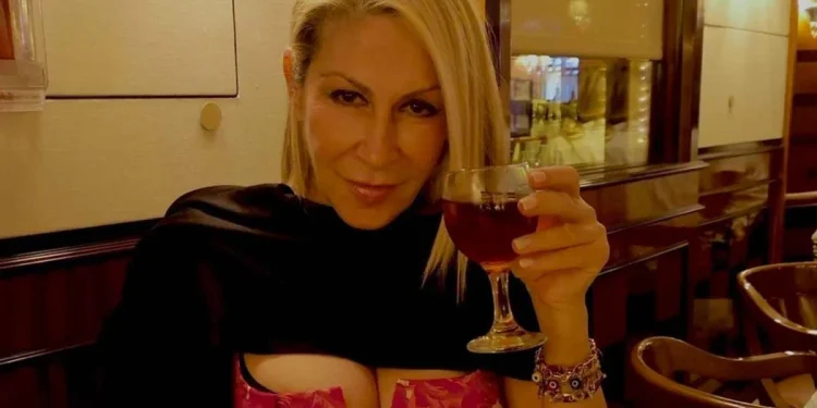 Έφη Σαρρή: «Αν θέλετε να μείνετε νέες μην κάνετε σ3ξ»