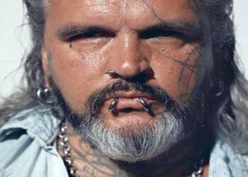 Ο πιο σκληρός πορτιέρης κλαμπ στον κόσμο – Έριξε πόρτα στην Μπρίτνεϊ Σπίαρς