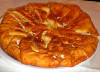 Τηγανόψωμο της γιαγιάς – Μια διαφορετική τυρόπιτα με φέτα