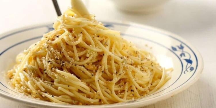 Η πιο νόστιμη μακαρονάδα που φάγατε ποτέ – Έτοιμη με μία μόνο κίνηση!