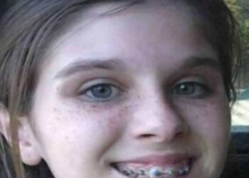 14χρονη έβγαλε μια φωτογραφία από την εκδρομή με την οικογένεια της – Μόλις την παρατήρησε καλύτερα “πάγωσε”