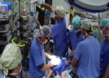 31χρονη ήταν 22 εβδομάδων έγκυος και όταν είδαν οι γιατροί το υπερηχογράφημα “πάγωσαν” – Χωρίς δεύτερη σκέψη της είπαν… (Video)